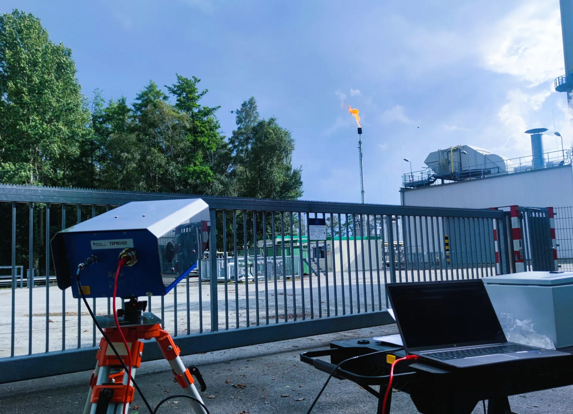 Flare efficiency monitoring with agni camera
